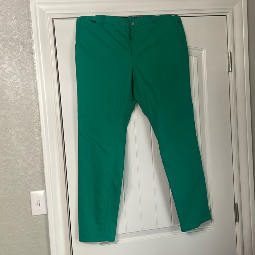 Nike Golf Modern Fit Dri-Fit 36x32